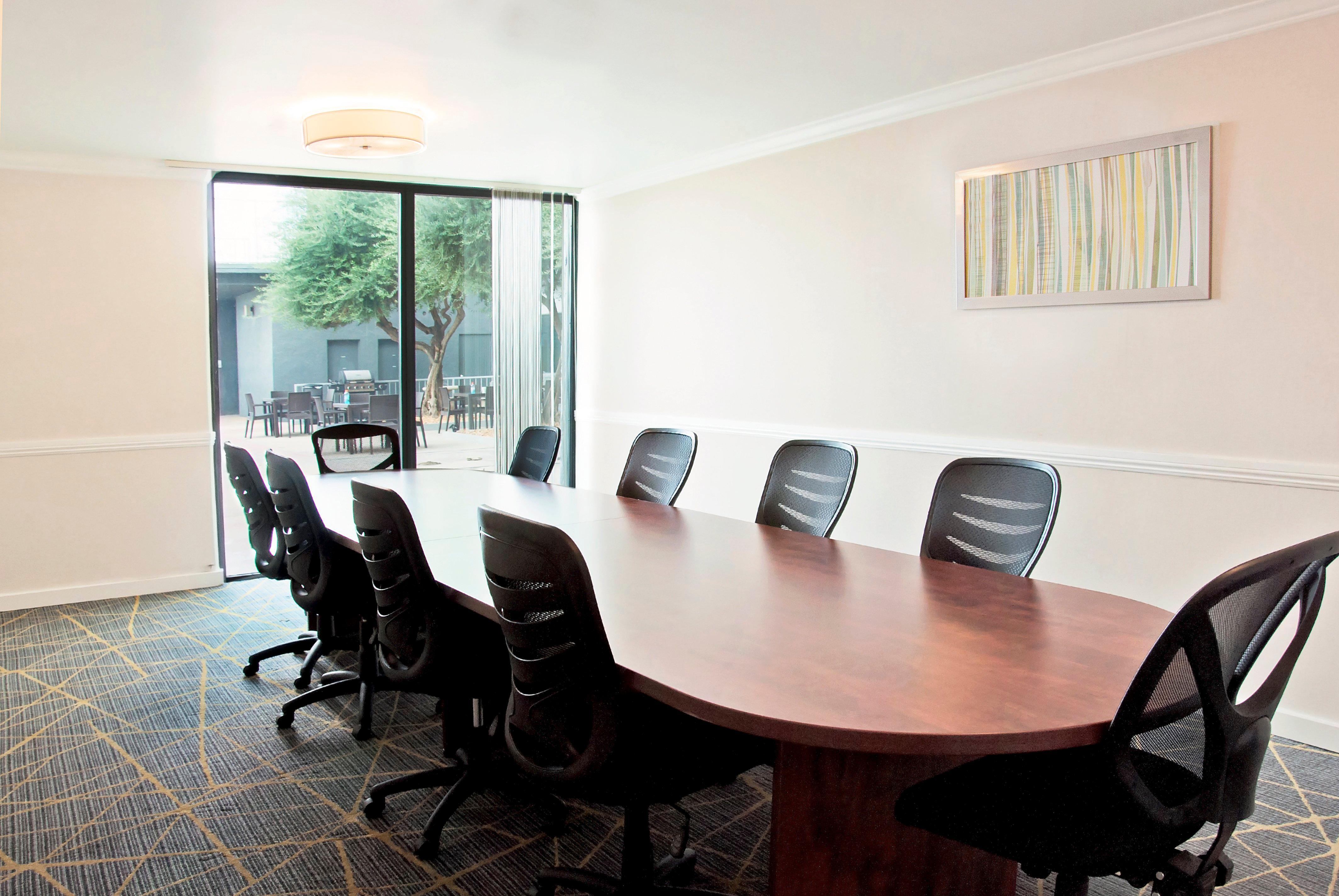 Holiday Inn Victorville By Ihg Luaran gambar